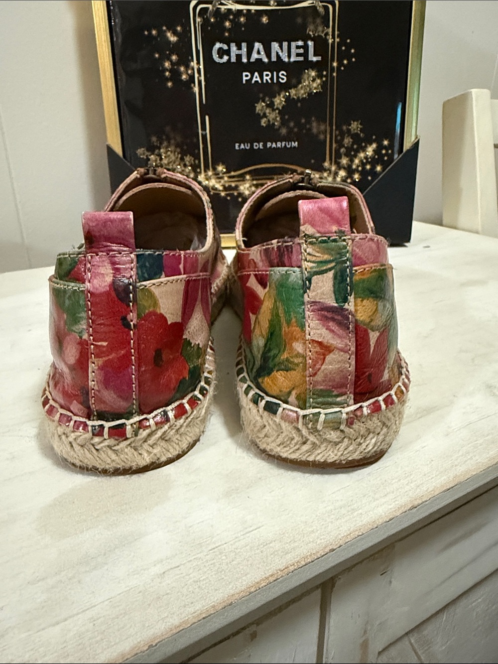 Patricia Nash Floral Zip Leather Espadrilles in Red and Green - Picture 4 of 9